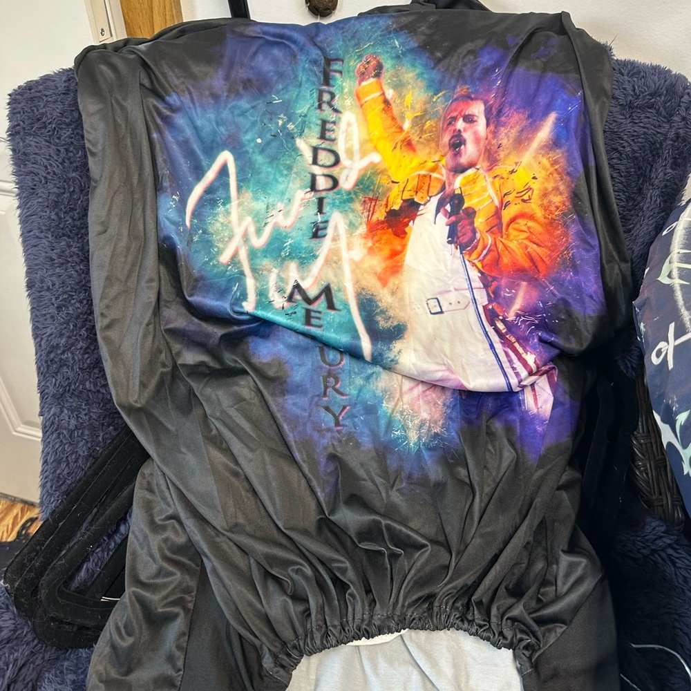 Freddie Mercury set f two car seat covers - Picture 2 of 2
